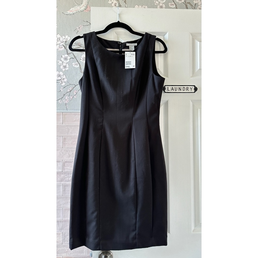 H&M Sleeveless Shift Dress, size 8
